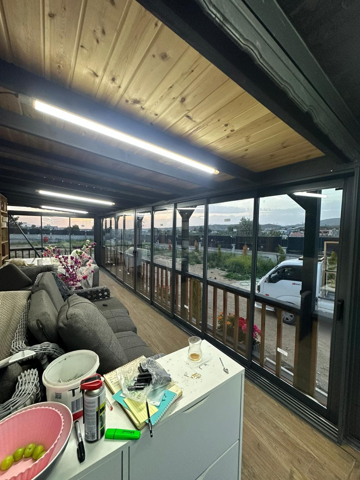 BRK Cam Balkon — tamamlanan cam balkon / pergola uygulaması 5