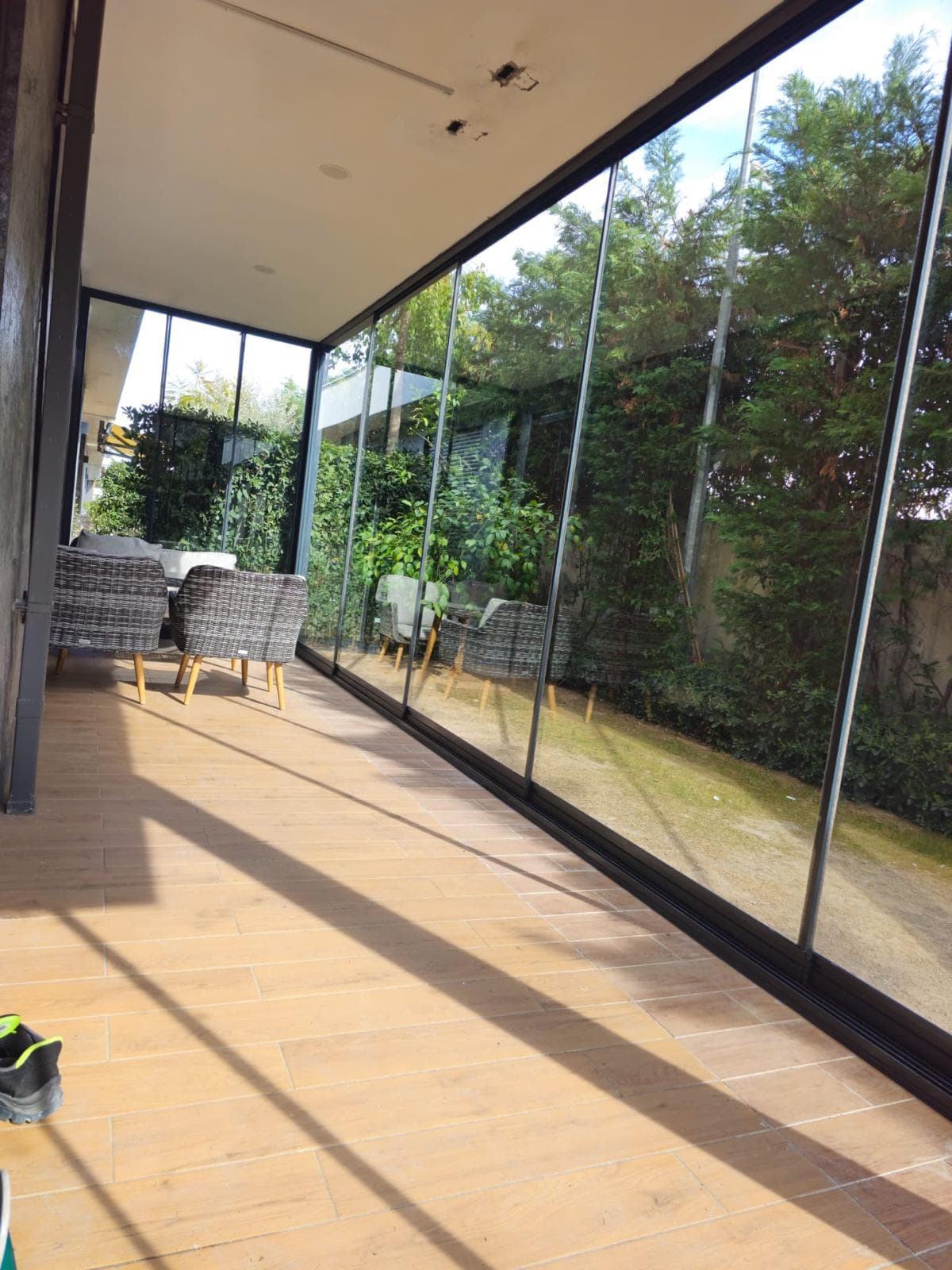 BRK Cam Balkon — tamamlanan cam balkon / pergola uygulaması 33